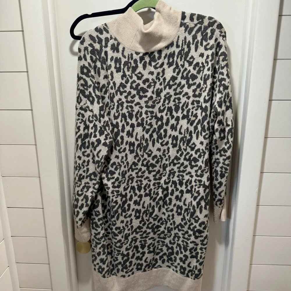 Loft Leopard Turtleneck Sweater Dress - Picture 7 of 7